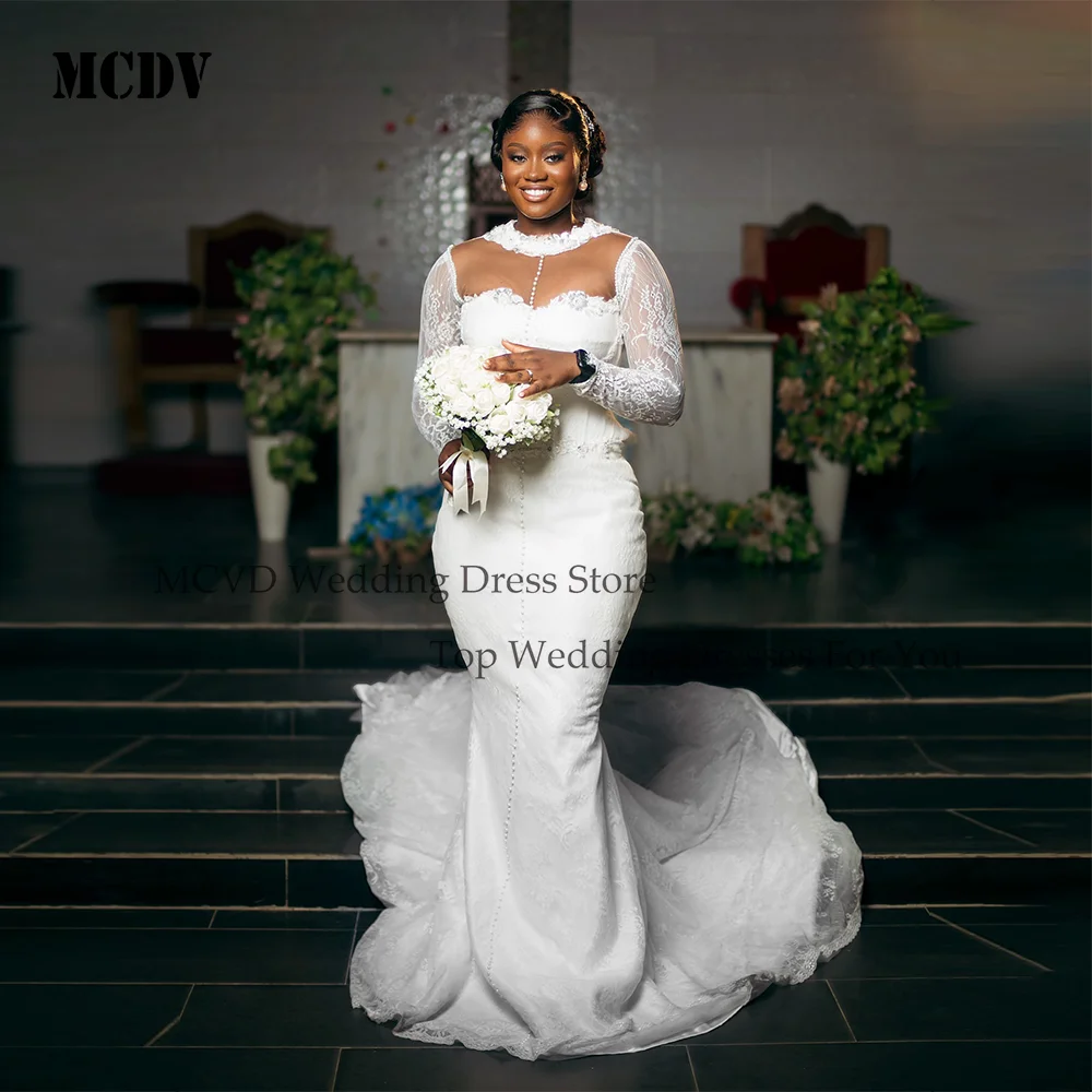 MCDV Lace Plus Size Wedding Dresses Full Sleeve Mermaid robe de mariée grande taille Customized Applique Pearls Customized
MCDV Lace Plus Size Wedding Dresses Full Sleeve Mermaid robe de mariée grande taille Customized Applique Pearls Customized