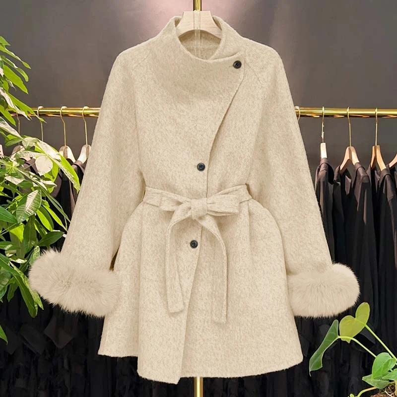 Faionable Belted ort Coat for Women Autumn Winter New Arrival Casual Sle Waist-Cinching Design Pure Color Polyester Fiber
Faionable Belted ort Coat for Women Autumn Winter New Arrival Casual Sle Waist-Cinching Design Pure Color Polyester Fiber