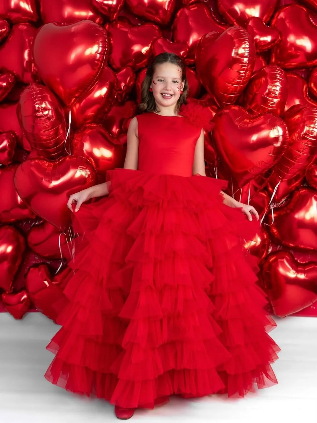 Red Custom Flower Girl Dress For Wedding Satin Sleeveless Tulle Tiered Floor Lenght Kids Birthday Party First Communion Gown
Red Custom Flower Girl Dress For Wedding Satin Sleeveless Tulle Tiered Floor Lenght Kids Birthday Party First Communion Gown