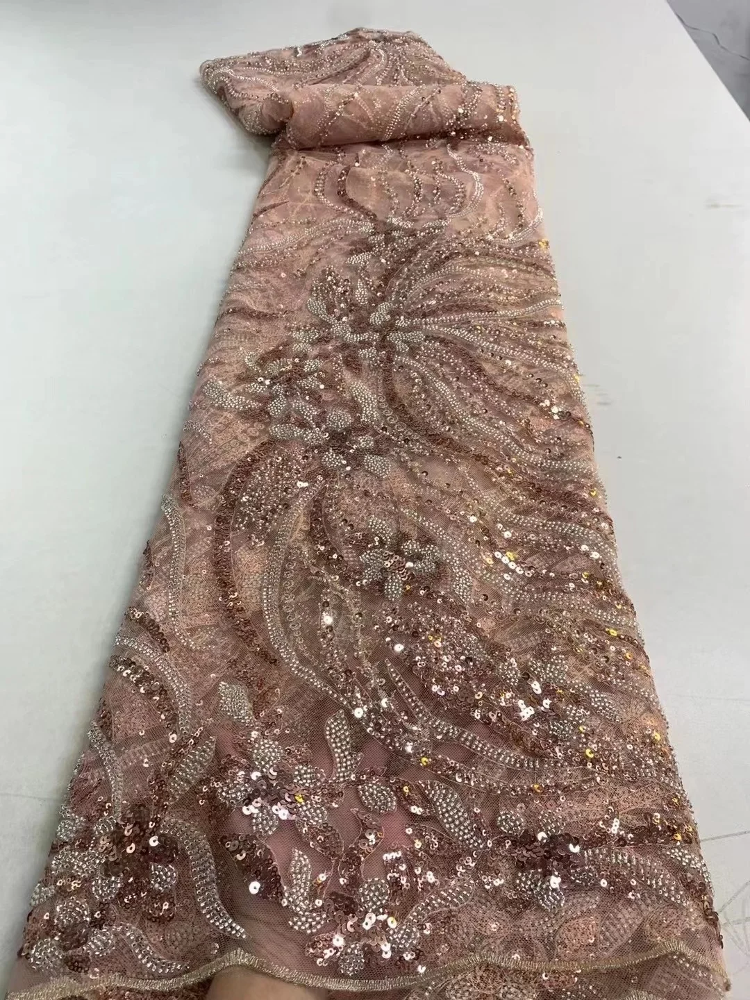 French Net Tulle Lace Fabric With Beads Sequins 2024 High Quality African Nigerian Mesh Beaded Lace Fabrics For Wedding Dresses
French Net Tulle Lace Fabric With Beads Sequins 2024 High Quality African Nigerian Mesh Beaded Lace Fabrics For Wedding Dresses