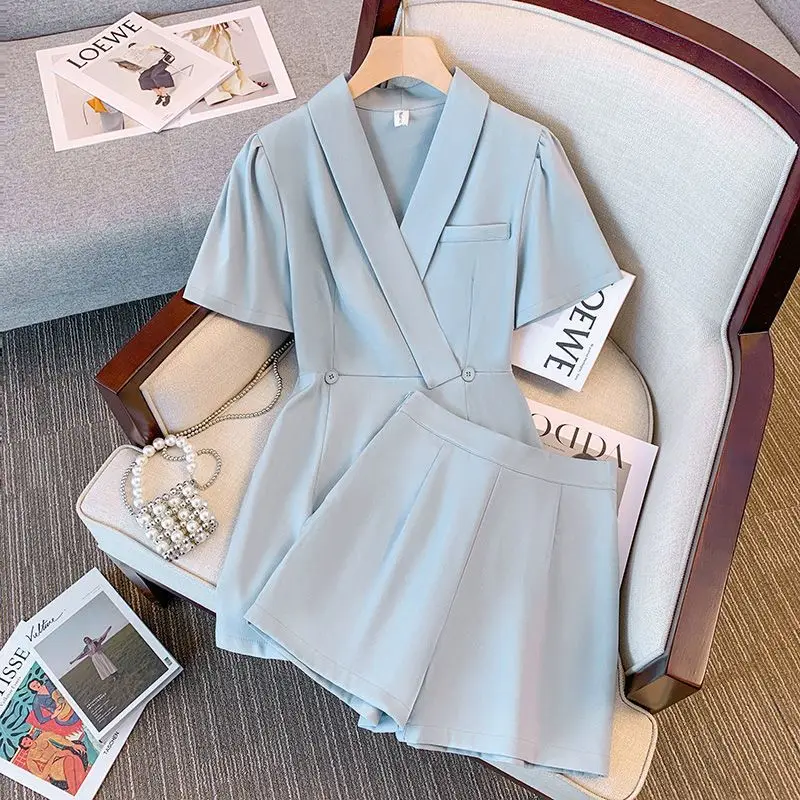 Elegant Fashion Harajuku Slim Fit Female Clothes Loose Casual All Match V Neck Button Short Sleeve Tops Solid Pockets Shorts
Elegant Fashion Harajuku Slim Fit Female Clothes Loose Casual All Match V Neck Button Short Sleeve Tops Solid Pockets Shorts