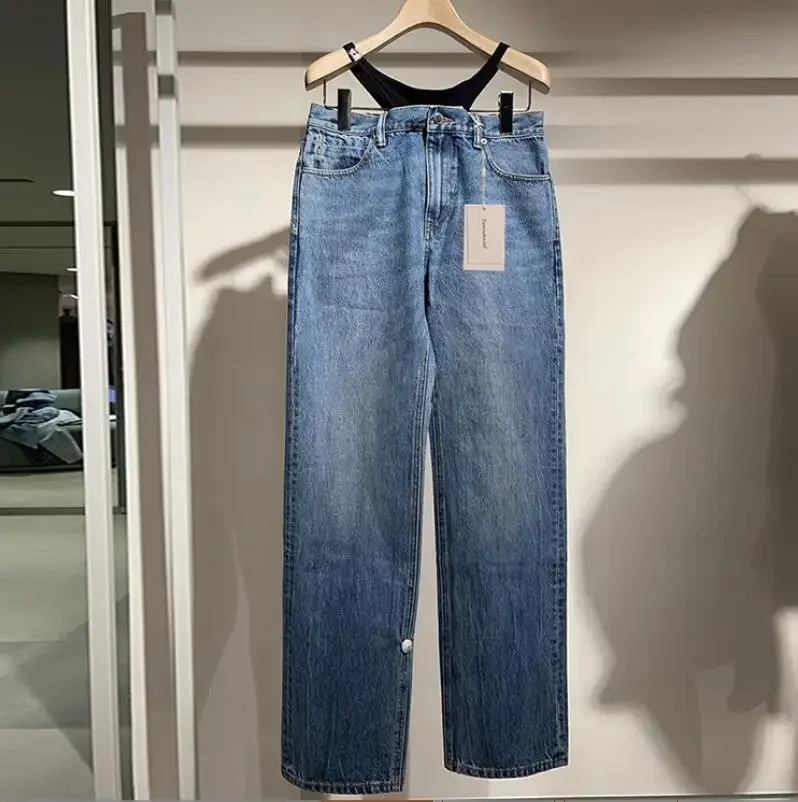2024 early spring new simple slim straight pants fashion high-waisted bikini patchwork denim pants women
2024 early spring new simple slim straight pants fashion high-waisted bikini patchwork denim pants women