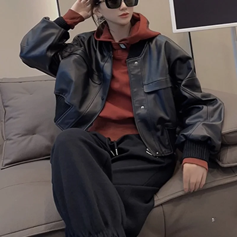 Loose Fit Real Leather Biker Jaet eepskin Batwing Sve Stand Collar Flng Coat European Sle Women's Premium Faion
Loose Fit Real Leather Biker Jaet eepskin Batwing Sve Stand Collar Flng Coat European Sle Women's Premium Faion