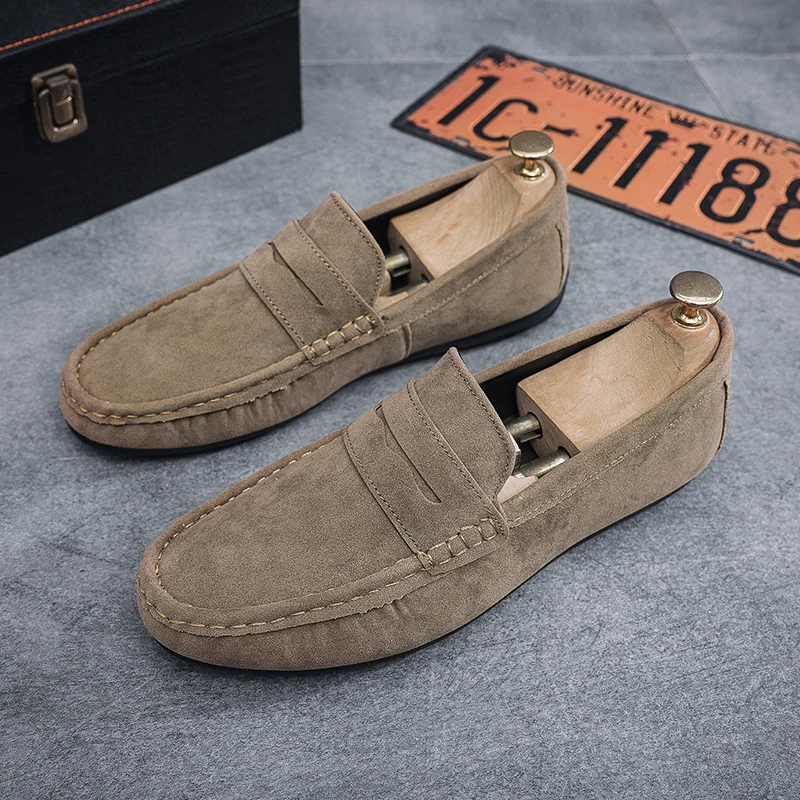 Spring Summer Hot Sale Brand Moccasins Men Loafers High Quality Casual Leather Shoes Men Flats Slip-On Light Driving Shoes 2024
Spring Summer Hot Sale Brand Moccasins Men Loafers High Quality Casual Leather Shoes Men Flats Slip-On Light Driving Shoes 2024