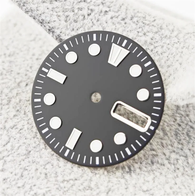 NH36 watch dial luminous BGW9 dial 4R36 watch case DIY modification surface diving mechanical watch accessories 28.5mm
NH36 watch dial luminous BGW9 dial 4R36 watch case DIY modification surface diving mechanical watch accessories 28.5mm