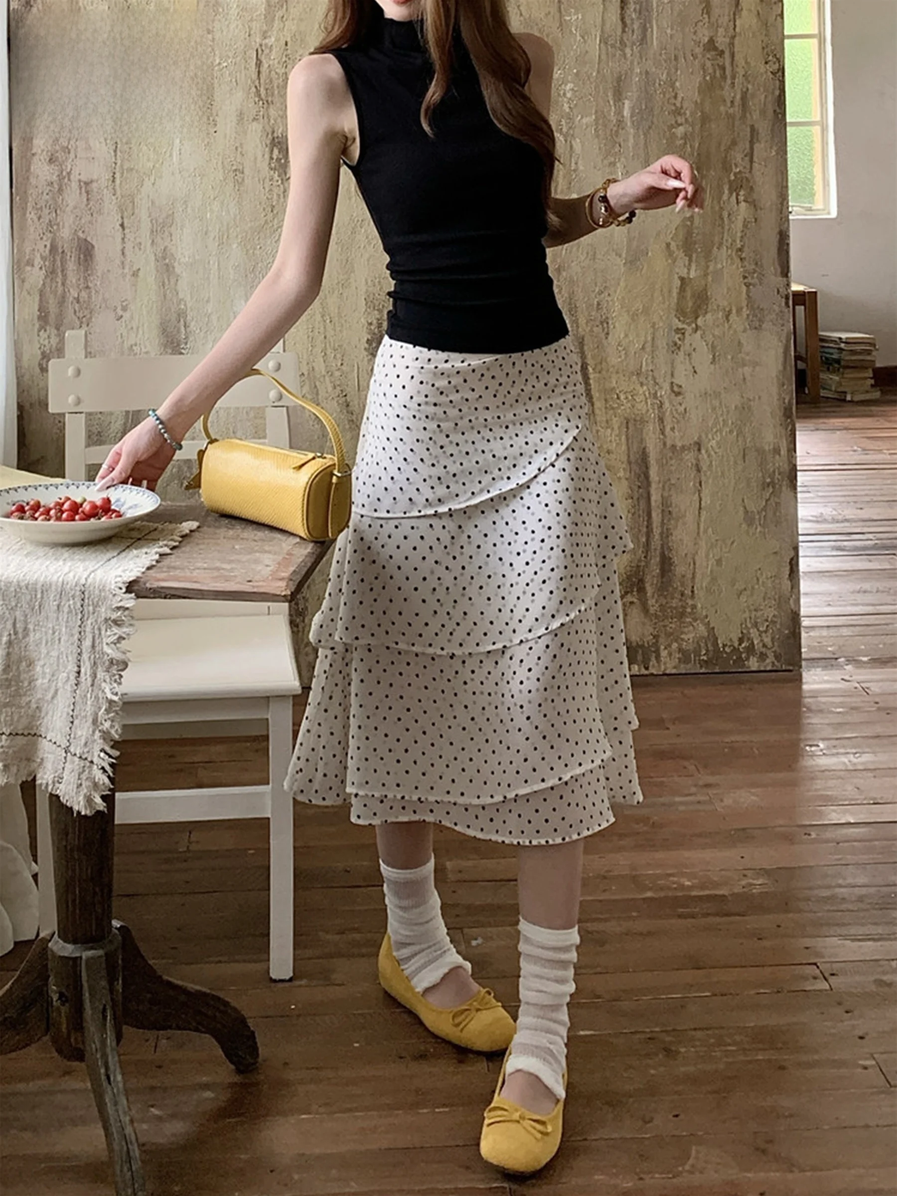 High Waist Polka Dot Halter Neck Midi Dress Women's Summer Slimming Chiffon Lace Petal Skirt Casual Style Standard Fit A-Line
High Waist Polka Dot Halter Neck Midi Dress Women's Summer Slimming Chiffon Lace Petal Skirt Casual Style Standard Fit A-Line