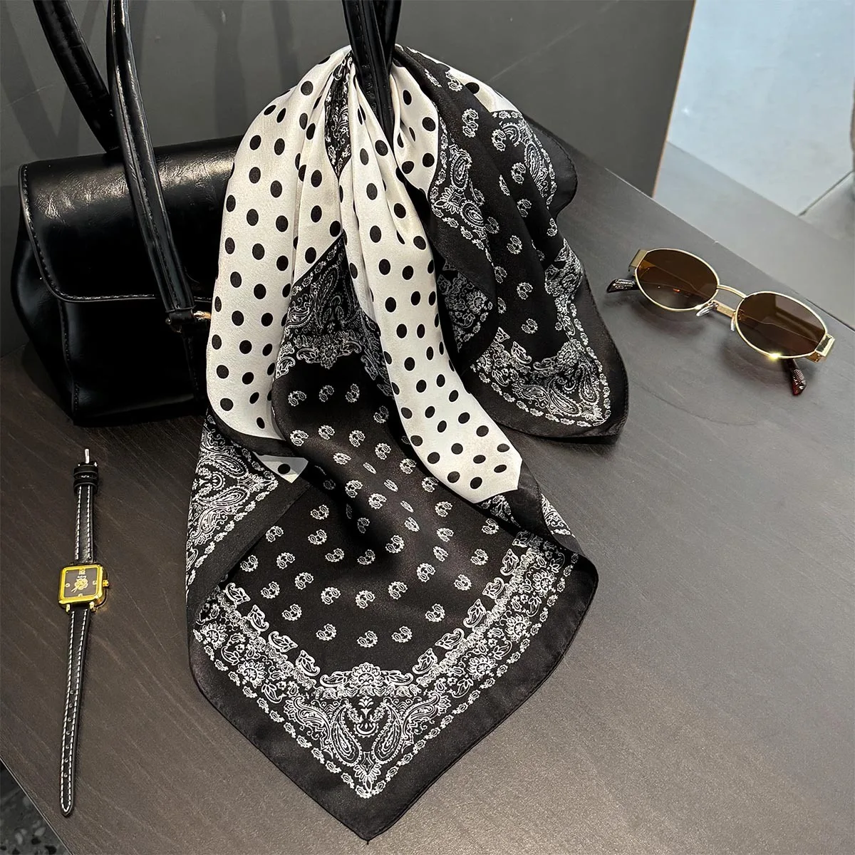 100% Pure Silk Scarf Women Neck Hair Foulard Square Headband Scarves Bandana Fashion New Hijab Print Scarves accesorios 2025
100% Pure Silk Scarf Women Neck Hair Foulard Square Headband Scarves Bandana Fashion New Hijab Print Scarves accesorios 2025