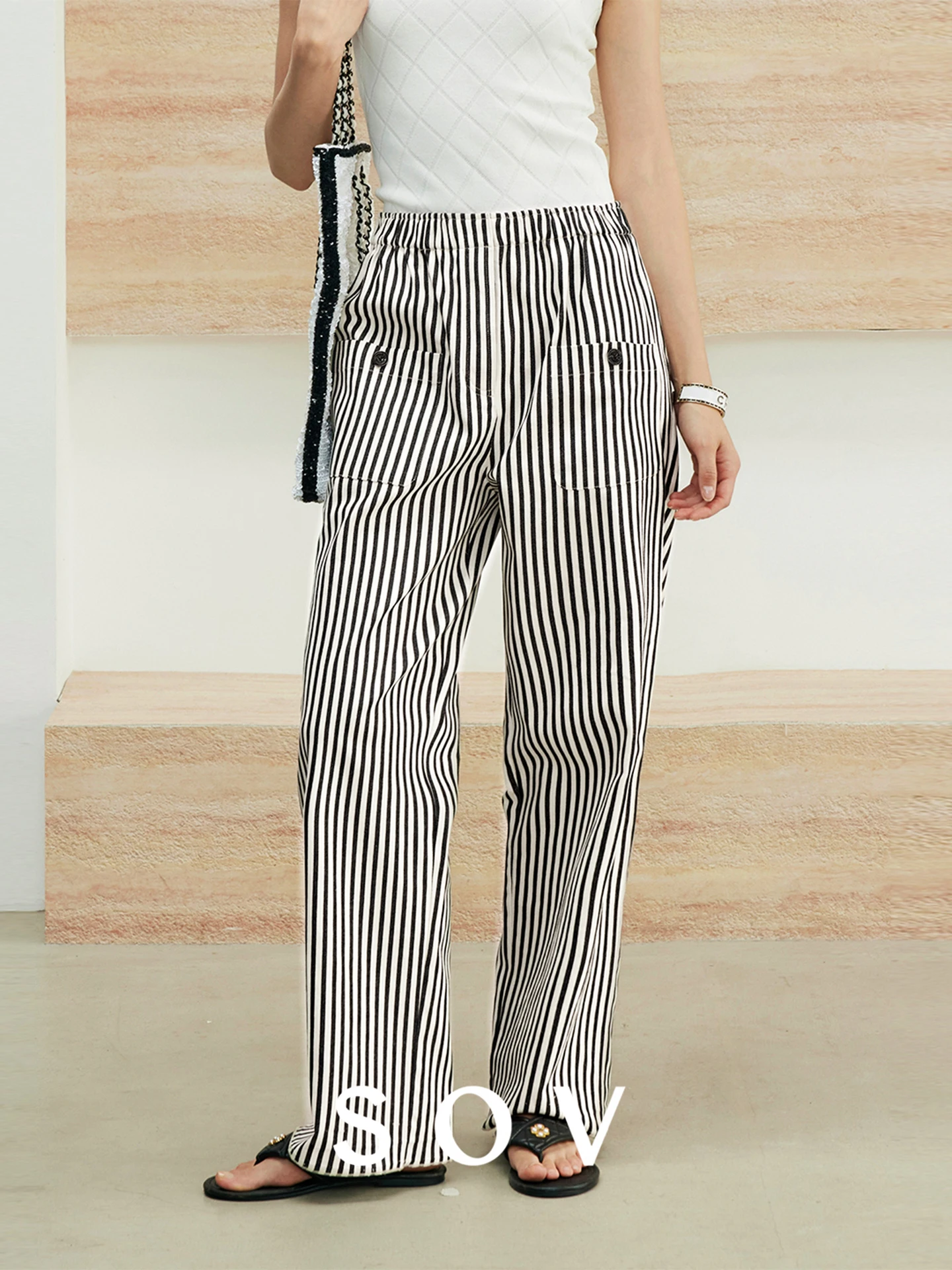 Удобные дышащие свободные прямые повседневные брюки премиум-класса с цветным плетением, белыми полосками, в ретро-стиле, модные женские брюки...
Удобные дышащие свободные прямые повседневные брюки премиум-класса с цветным плетением, белыми полосками, в ретро-стиле, модные женские брюки...