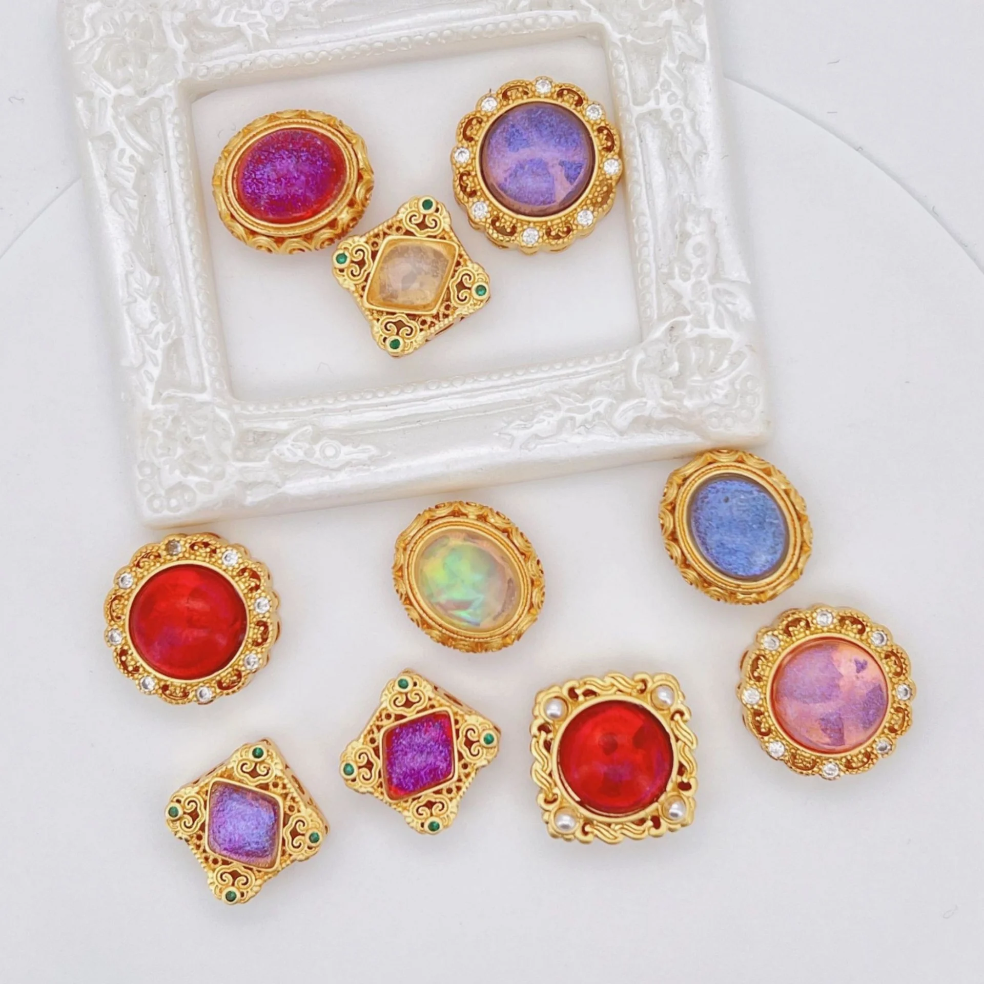 5pcs Copper Gold Inlaid Moonstone Cat's Eye Spacer Beads DIY Bracelet Necklace Beaded Jewelry Semi-finished Accessorie Wholesale
5pcs Copper Gold Inlaid Moonstone Cat's Eye Spacer Beads DIY Bracelet Necklace Beaded Jewelry Semi-finished Accessorie Wholesale