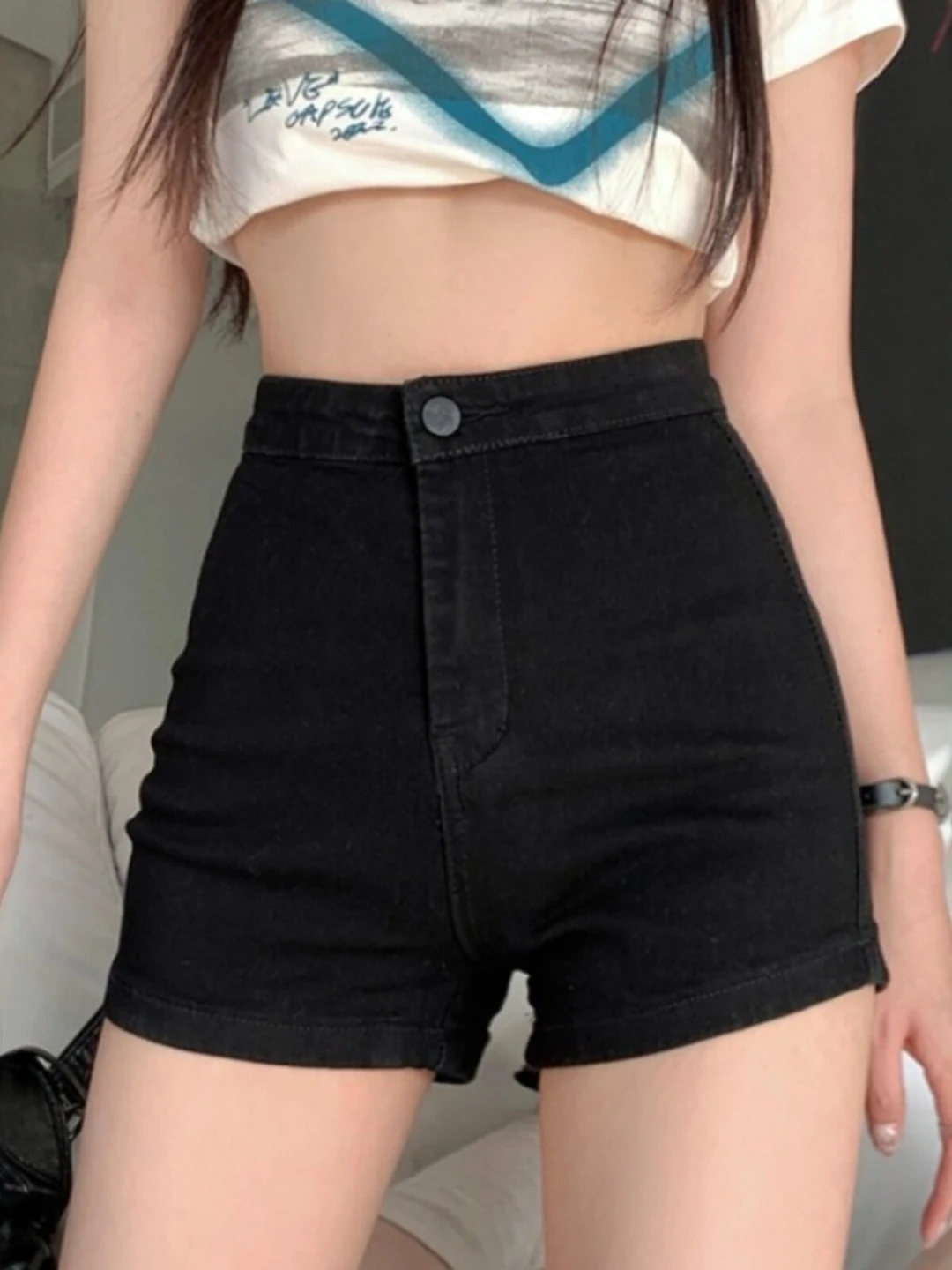 Black American Sexy Short Jeans High Waist Women's Summer New plus Size Tight Hot Pants Casual Pants Hot Girl Style Commute
Black American Sexy Short Jeans High Waist Women's Summer New plus Size Tight Hot Pants Casual Pants Hot Girl Style Commute