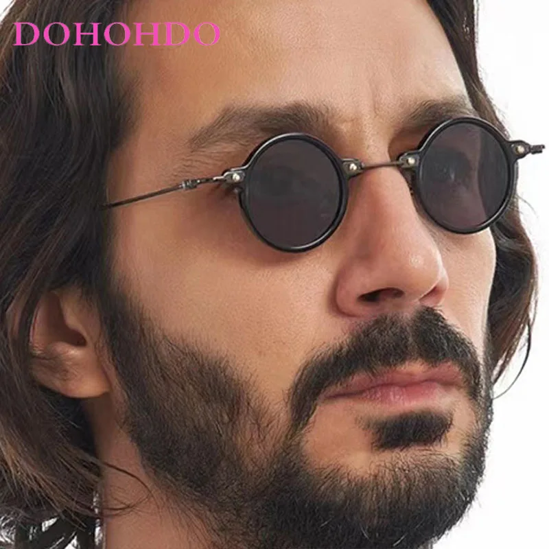 Vintage Brand Designer Small Round Frame Women Sunglasses Luxury Metal Leg Men Sunglass Travel Drive Personality Eyewear UV400
Vintage Brand Designer Small Round Frame Women Sunglasses Luxury Metal Leg Men Sunglass Travel Drive Personality Eyewear UV400