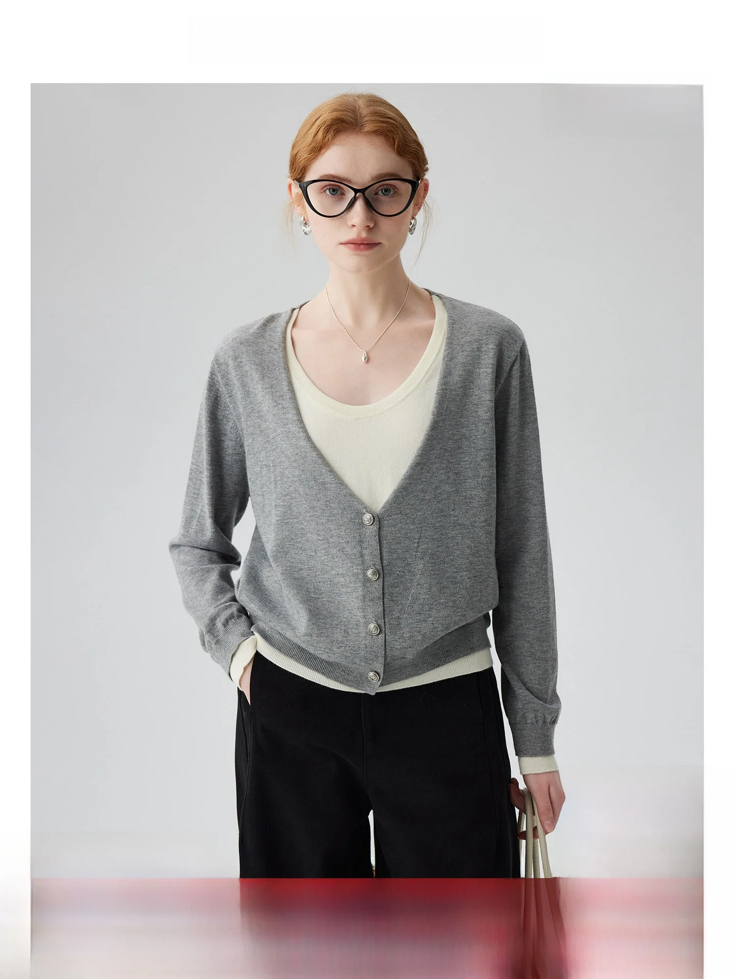 Свободный повседневный вязаный кардиган с длинными рукавами для женщин, новинка 2026 года, модный дизайн, цветные блоки, базовый топ
Свободный повседневный вязаный кардиган с длинными рукавами для женщин, новинка 2026 года, модный дизайн, цветные блоки, базовый топ