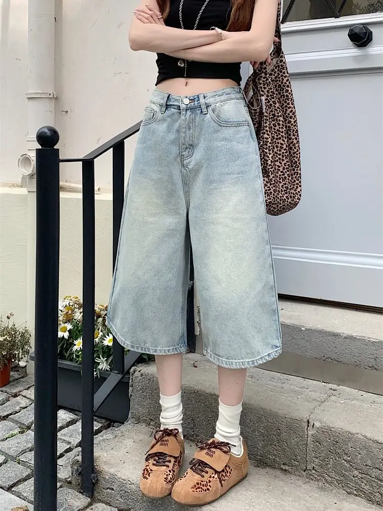 Light Blue High Waist Straight Leg Jeans Women's Summer plus Size Slim Wide Leg Pants Casual Trousers Comfortable Fit
Light Blue High Waist Straight Leg Jeans Women's Summer plus Size Slim Wide Leg Pants Casual Trousers Comfortable Fit