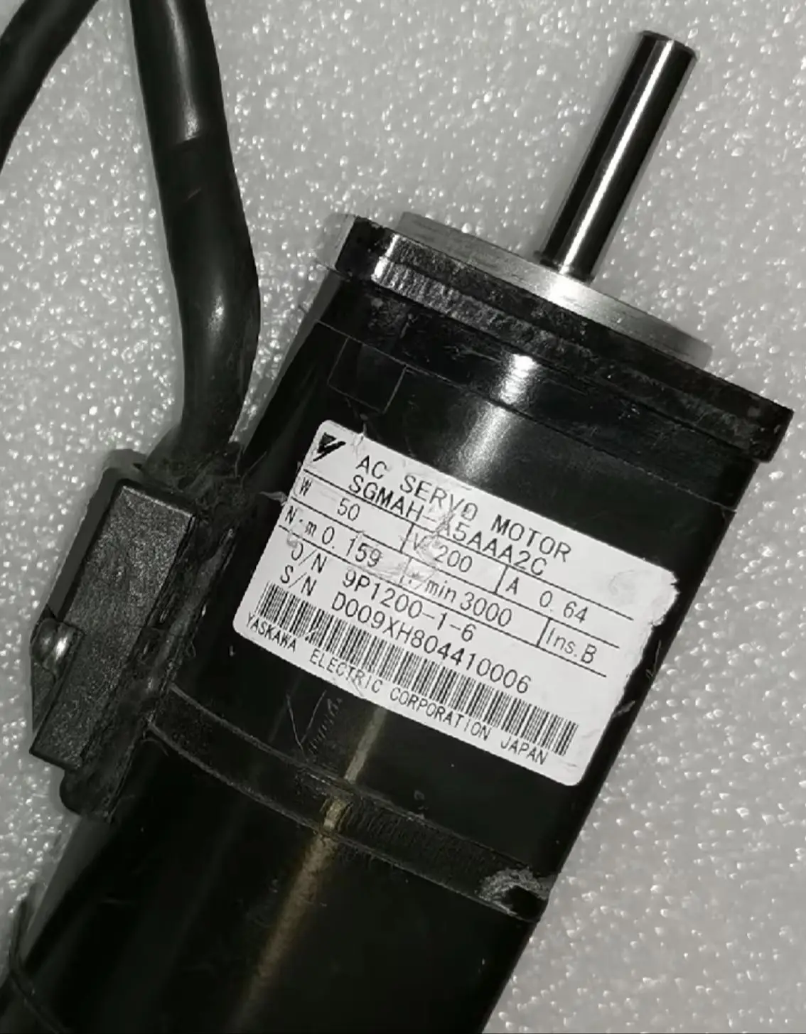 SGMAH-A5AAA2C Brand New Servo Motor SGMAH A5AAA2C Servo Motor,Fast shipping 
SGMAH-A5AAA2C Brand New Servo Motor SGMAH A5AAA2C Servo Motor,Fast shipping