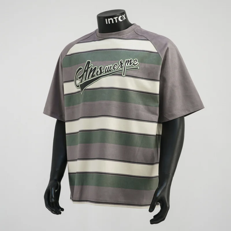 Suede contrasting striped round neck short sleeved T-shirt for men, loose casual versatile street retro clothes for men
Suede contrasting striped round neck short sleeved T-shirt for men, loose casual versatile street retro clothes for men