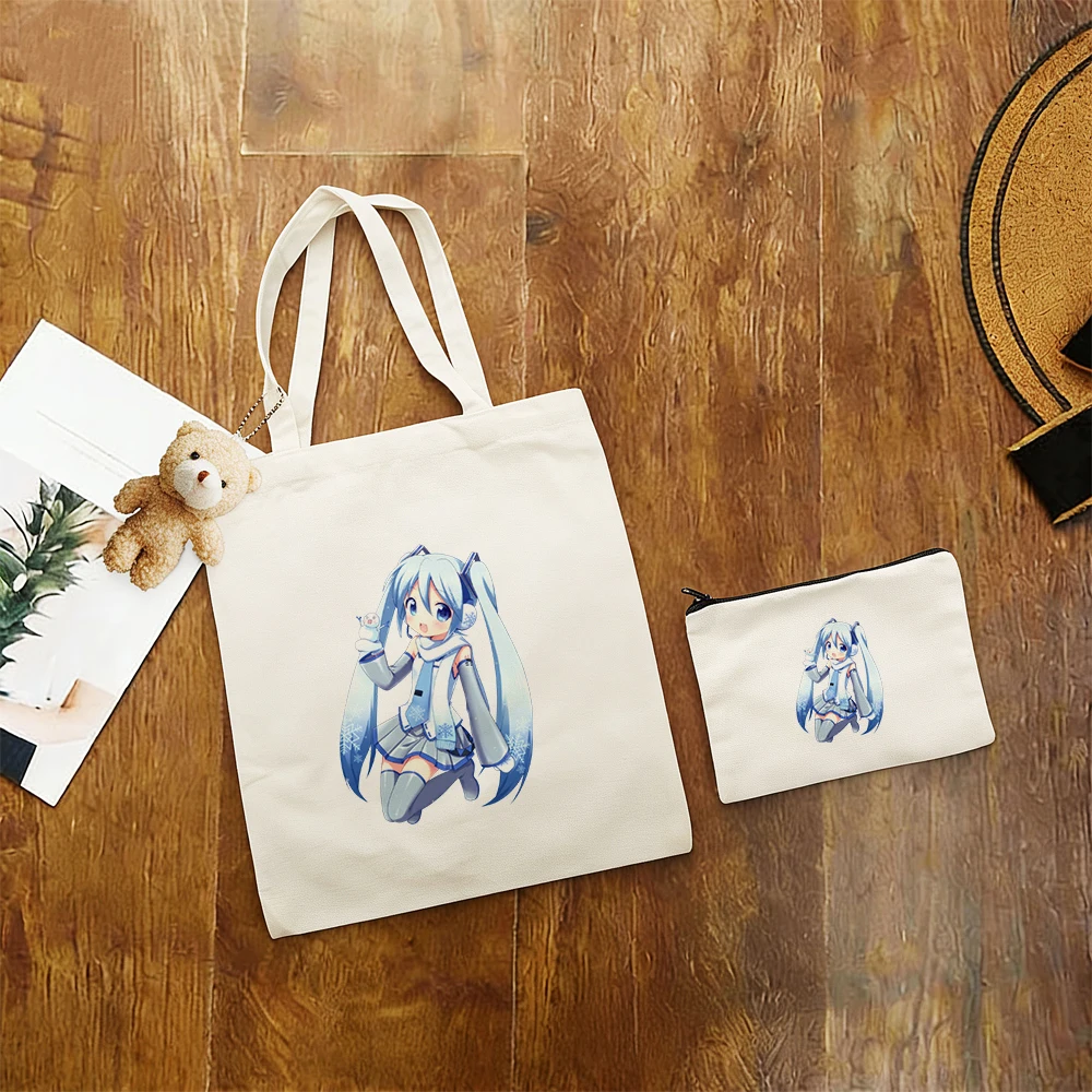kawaii 3pcs/set Hatsune Miku Snow Miku Sporty Miku Simple Anime figure Printinglarge capacity Personality student Versatile
kawaii 3pcs/set Hatsune Miku Snow Miku Sporty Miku Simple Anime figure Printinglarge capacity Personality student Versatile