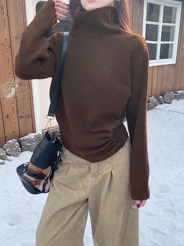 Вязаный свитер с высоким воротником, женский утягивающий дизайн талии, зимняя мода, внутренняя одежда кофейного цвета, мягкий эластичный топ
Вязаный свитер с высоким воротником, женский утягивающий дизайн талии, зимняя мода, внутренняя одежда кофейного цвета, мягкий эластичный топ