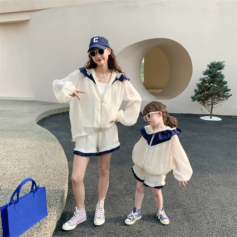 Fashion Mother And Daughter Summer Clothes Kid's Girl Coat And Shorts Two Piece Outfits 2024 Women's Clothing Sets Family Beach
Fashion Mother And Daughter Summer Clothes Kid's Girl Coat And Shorts Two Piece Outfits 2024 Women's Clothing Sets Family Beach