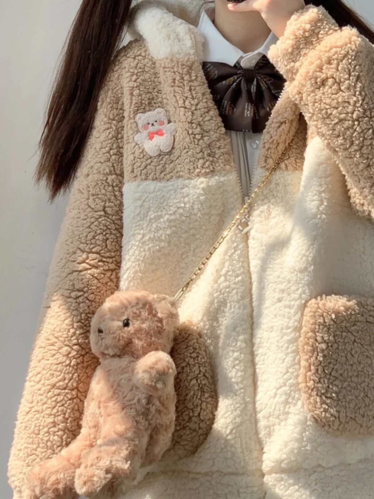 Куртка из меха кенгуру и овчины с утепленной флисовой подкладкой и капюшоном для учащихся средней и старшей школы, милое хлопковое пальто
Куртка из меха кенгуру и овчины с утепленной флисовой подкладкой и капюшоном для учащихся средней и старшей школы, милое хлопковое пальто