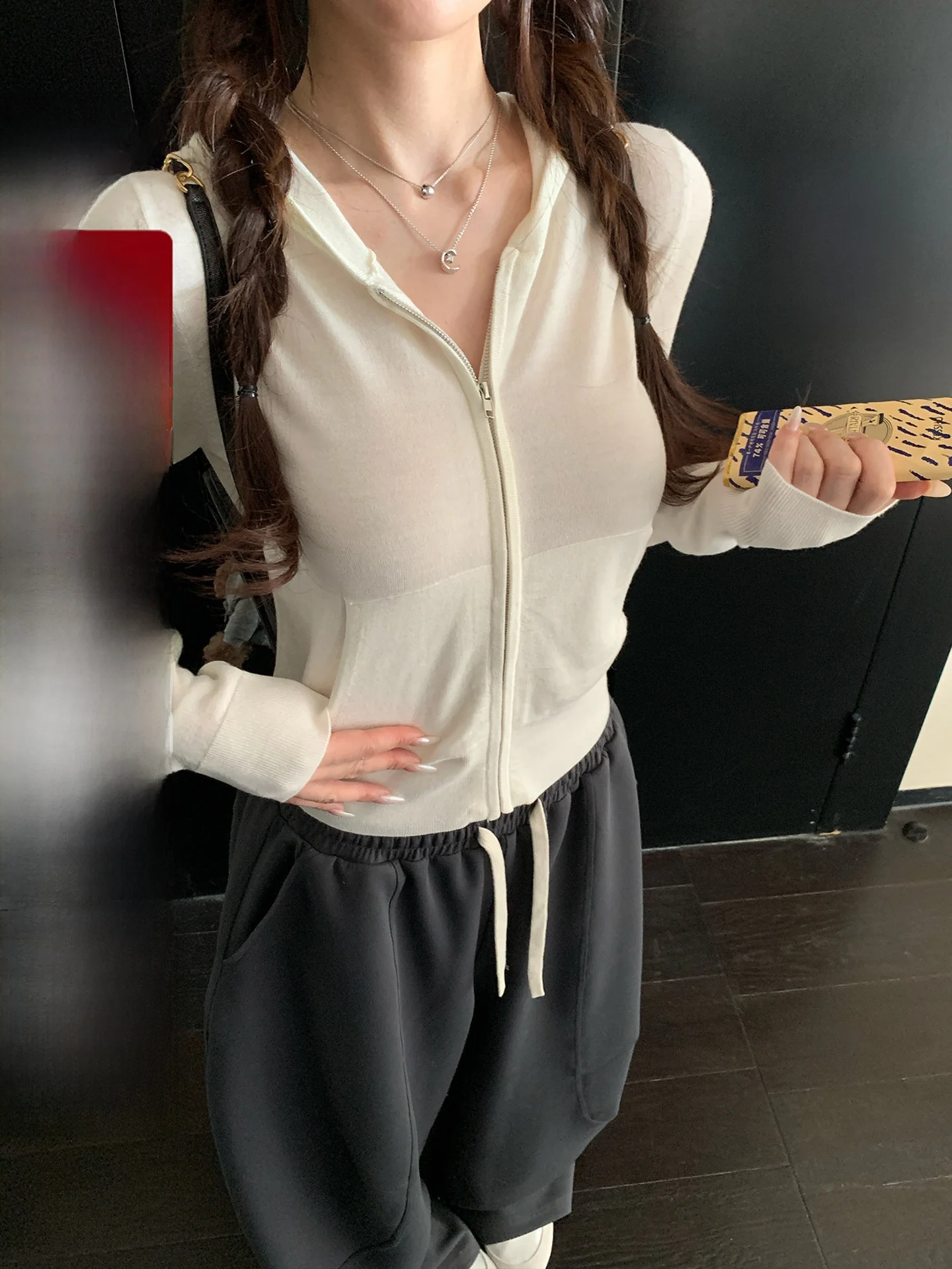 Korean Sle Silk Woolen Hooded Open Cardigan Women's 48-Strand Skk Store High Quali Women's Knitted Sweater
Korean Sle Silk Woolen Hooded Open Cardigan Women's 48-Strand Skk Store High Quali Women's Knitted Sweater