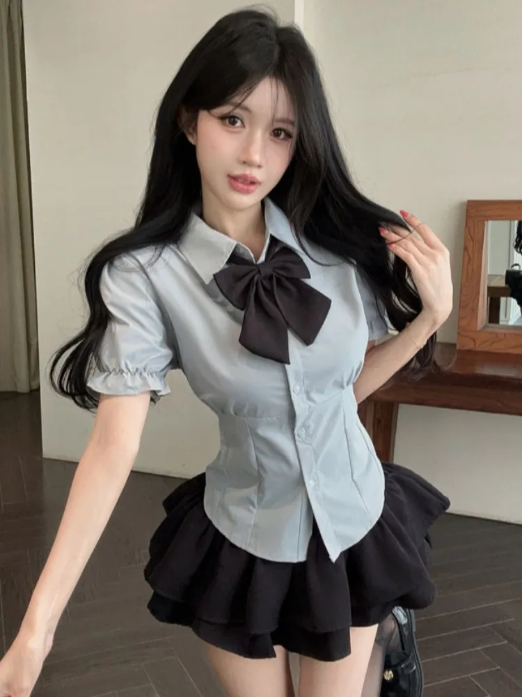 Korean Style College Wind Anti-Light Short Sleeve Collar High Waist Single Button Women's Shirt Short Pants Skirt Set
Korean Style College Wind Anti-Light Short Sleeve Collar High Waist Single Button Women's Shirt Short Pants Skirt Set