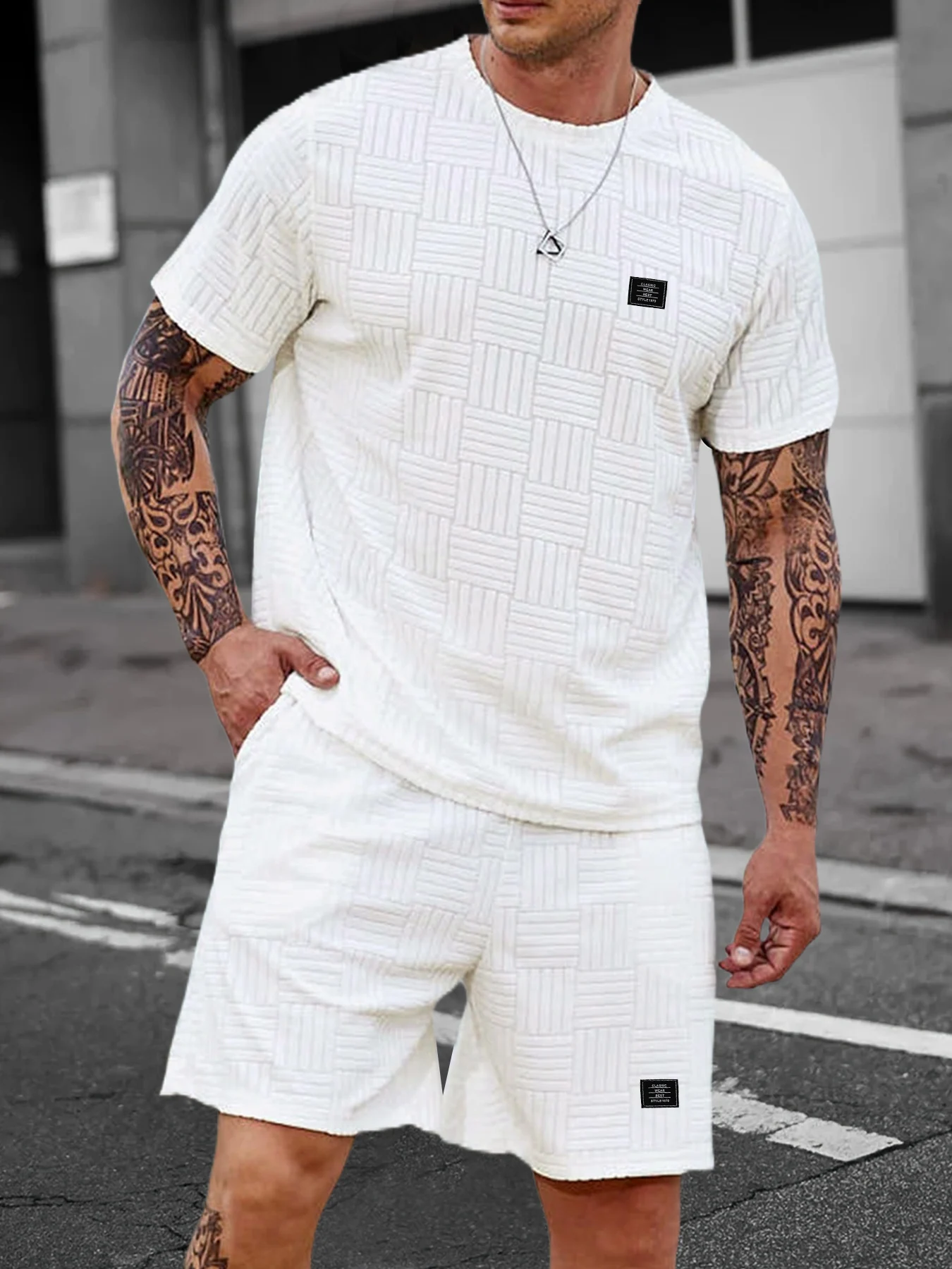 Men's White Woven Texture Set 2 Piece Short Sleeve T-Shirt & Drawstring Shorts Casual Outfit
Men's White Woven Texture Set 2 Piece Short Sleeve T-Shirt & Drawstring Shorts Casual Outfit