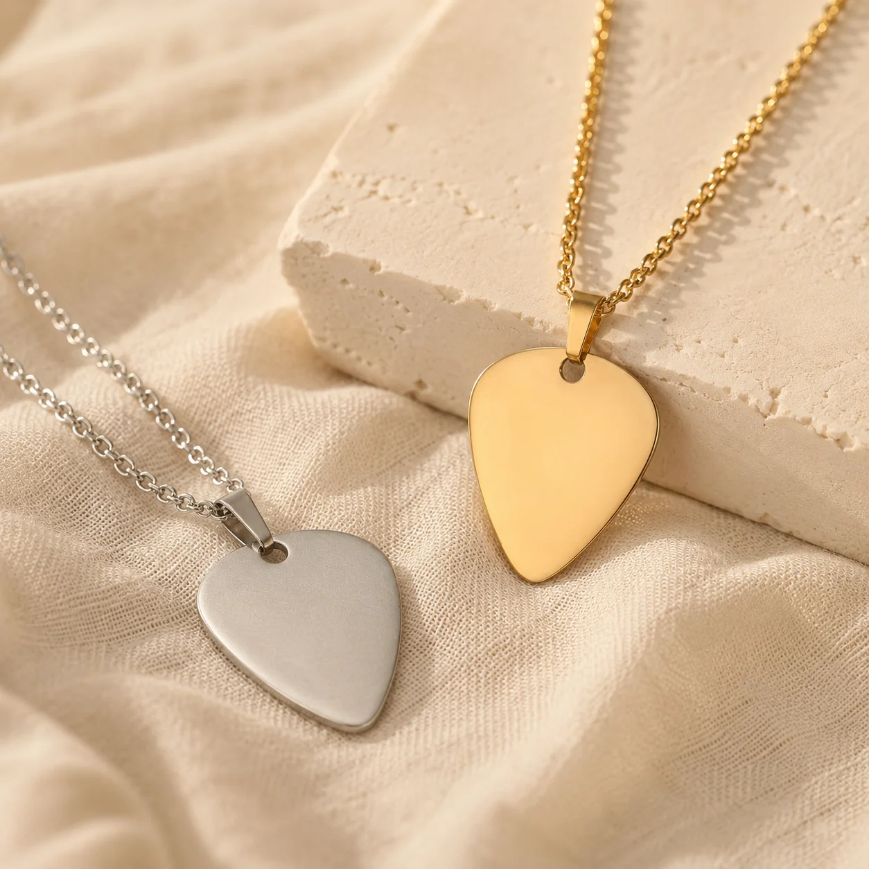 Custom Pick Pendant Necklace Personalized Stainless Steel Engraved Name Necklace Gift for Men Women
Custom Pick Pendant Necklace Personalized Stainless Steel Engraved Name Necklace Gift for Men Women