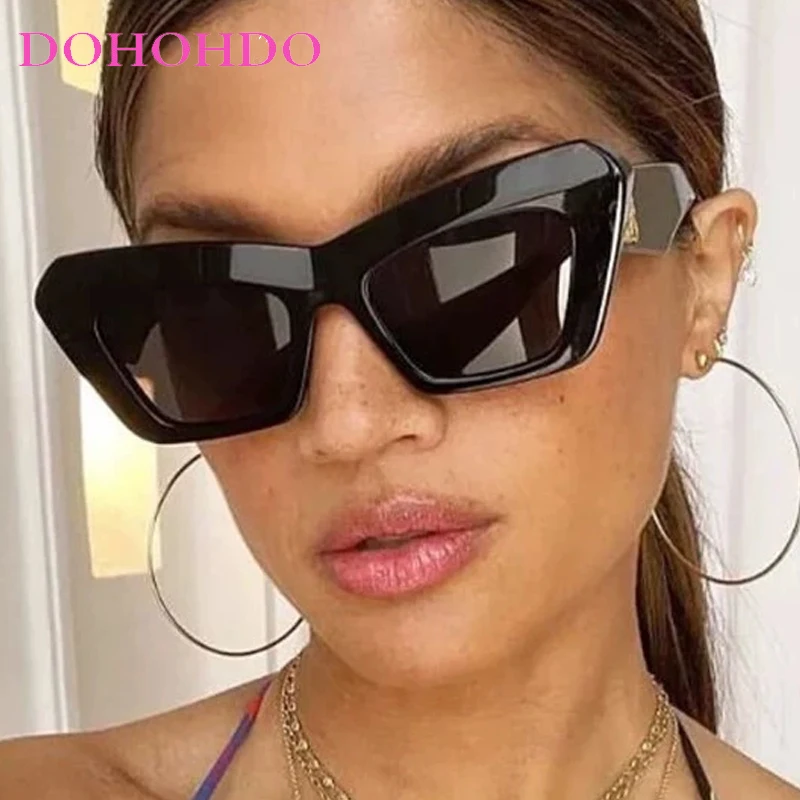 Classic Cat Eye Sunglasses Women Men Vintage Luxury Designer Summer Traveling Street Photography Sun Glasses UV400 Lentes De Sol
Classic Cat Eye Sunglasses Women Men Vintage Luxury Designer Summer Traveling Street Photography Sun Glasses UV400 Lentes De Sol