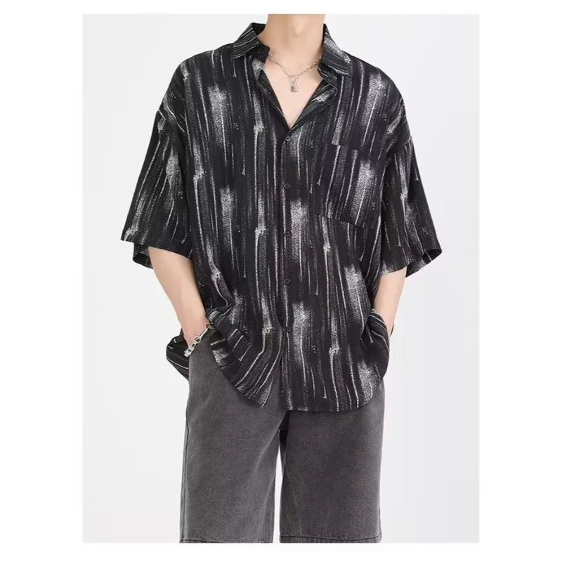 Men's Black Gradient Stripe Short Sleeve Shirt Casual Button Down Streetwear Top for Men
Men's Black Gradient Stripe Short Sleeve Shirt Casual Button Down Streetwear Top for Men