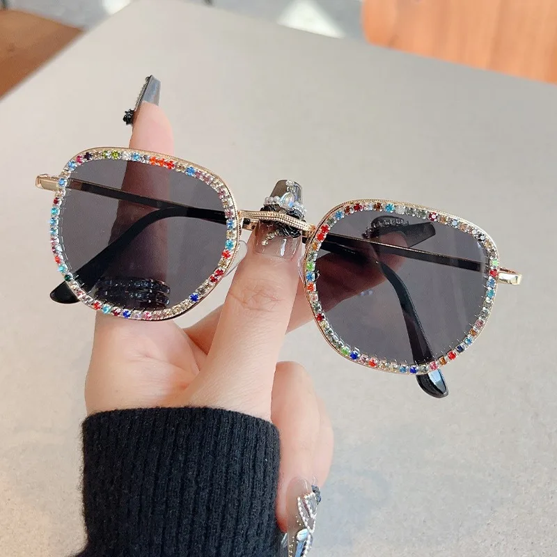 Small Round Frame Glasses Retro Sunglasses Women's Fashion Sunglasses Punk Natural Style Glasses Outdoor Sports Sunshade Glasses
Small Round Frame Glasses Retro Sunglasses Women's Fashion Sunglasses Punk Natural Style Glasses Outdoor Sports Sunshade Glasses