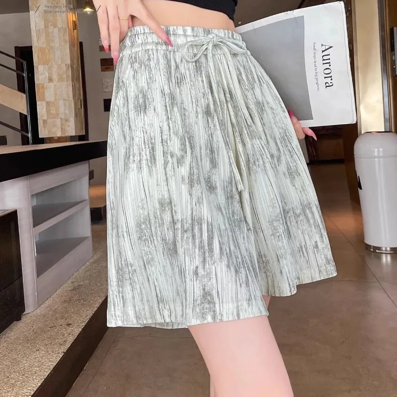 Women's Casual Shorts Tie-Dye Print Elastic Waist Drawstring Pleated Fabric Loose Fit Summer Shorts
Women's Casual Shorts Tie-Dye Print Elastic Waist Drawstring Pleated Fabric Loose Fit Summer Shorts
