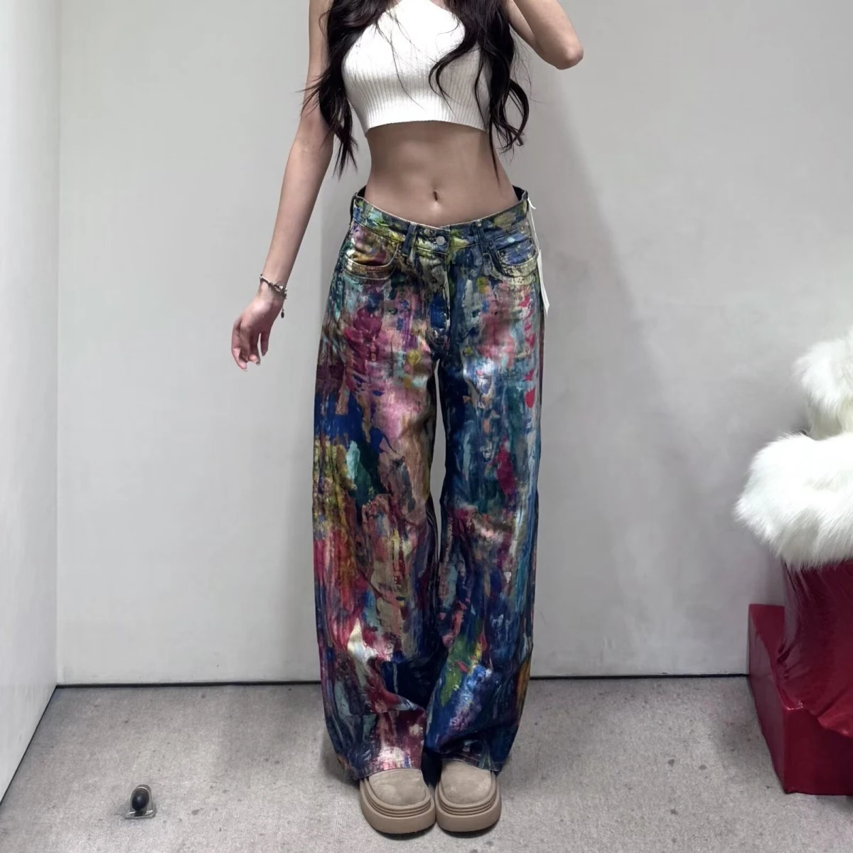 Retro American Print Dyeing Palette Women's Jeans Street Design Graffiti Personality Long Trousers Cotton Elastic
Retro American Print Dyeing Palette Women's Jeans Street Design Graffiti Personality Long Trousers Cotton Elastic