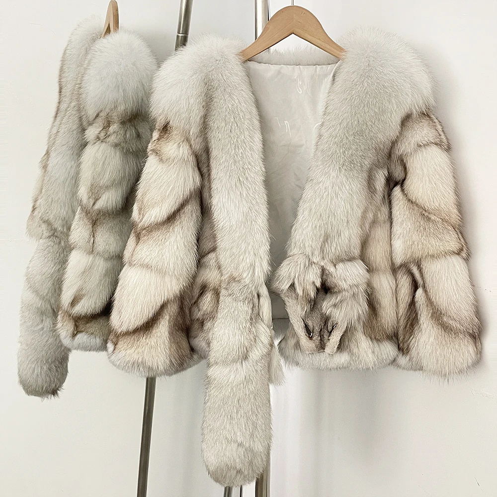 Женская парка из натурального меха с отделкой из натурального лисьего меха, короткая зимняя куртка с натуральным мехом
Женская парка из натурального меха с отделкой из натурального лисьего меха, короткая зимняя куртка с натуральным мехом