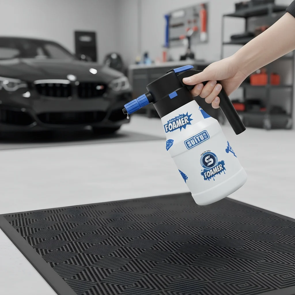Electric Spray Lance-Bottle - 1.5L Handheld Foam Washer for Car Cleaning
Electric Spray Lance-Bottle - 1.5L Handheld Foam Washer for Car Cleaning