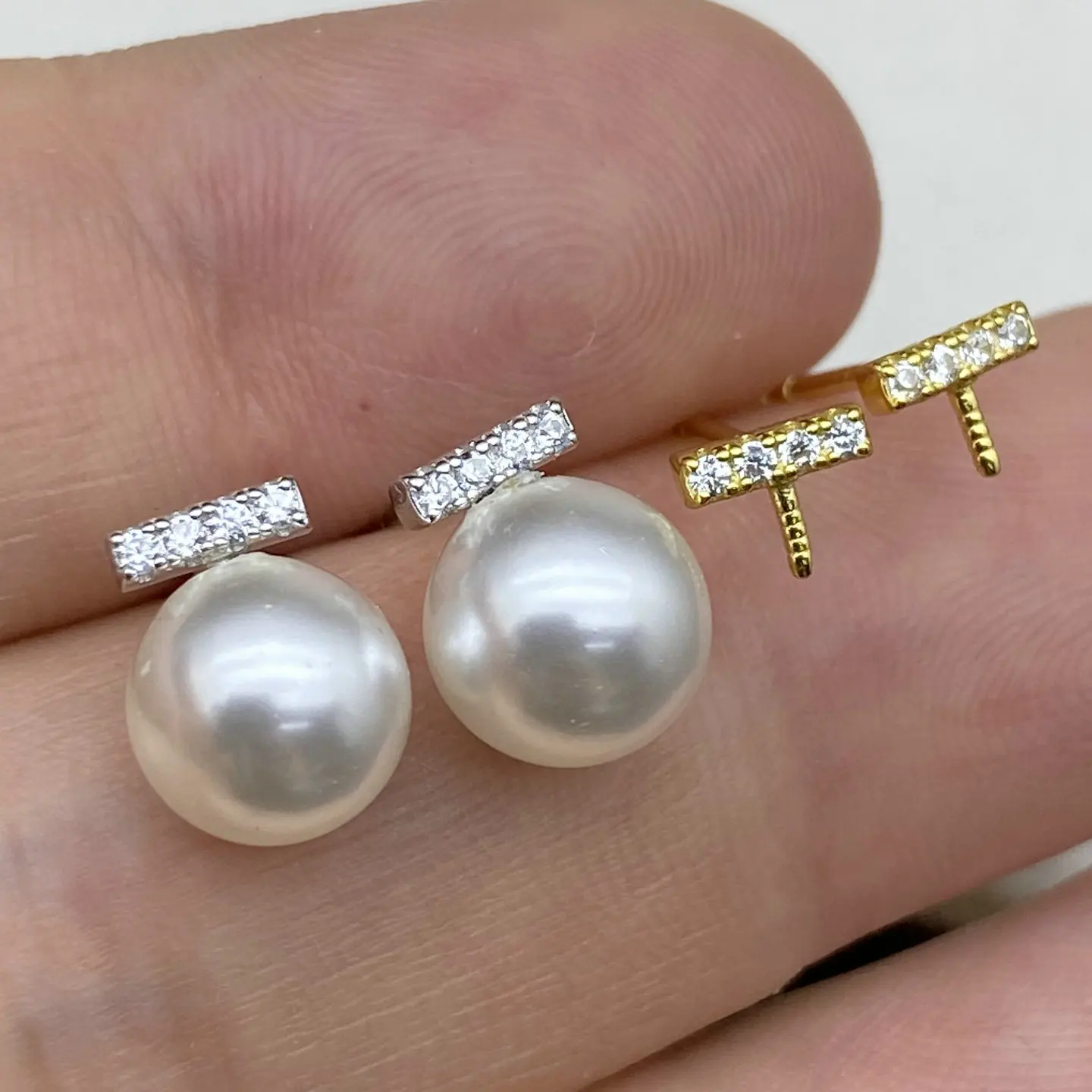 S925 Pure Silver Pearl Earrings Emp Holder Full Body Silver Small Bead Sle Eyela Faion Jewelry DIY Accories
S925 Pure Silver Pearl Earrings Emp Holder Full Body Silver Small Bead Sle Eyela Faion Jewelry DIY Accories