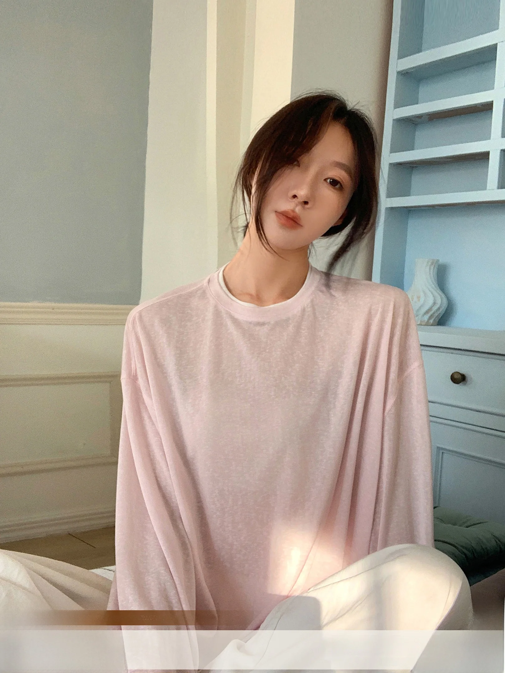 Женская повседневная футболка-обманка с эффектом двухслойности, тонкая, на весну-лето, с длинным рукавом, свободного кроя, в стиле кэжуал
Женская повседневная футболка-обманка с эффектом двухслойности, тонкая, на весну-лето, с длинным рукавом, свободного кроя, в стиле кэжуал