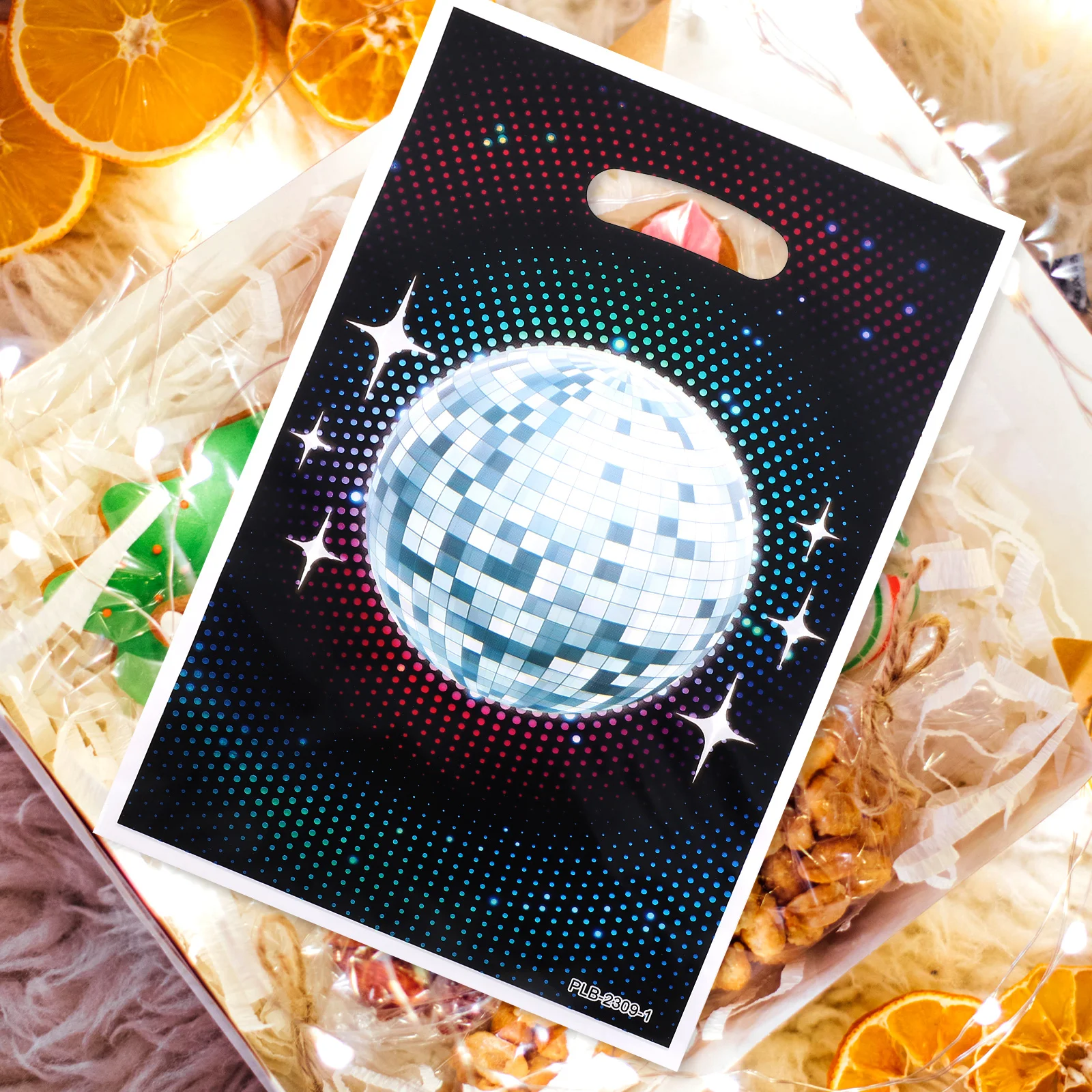 50pcs Retro Disco Gift Bags Recyclable Simple Design Handle Storage Pouch For Party Holiday Candy Snacks Packaging Tote Bag
50pcs Retro Disco Gift Bags Recyclable Simple Design Handle Storage Pouch For Party Holiday Candy Snacks Packaging Tote Bag