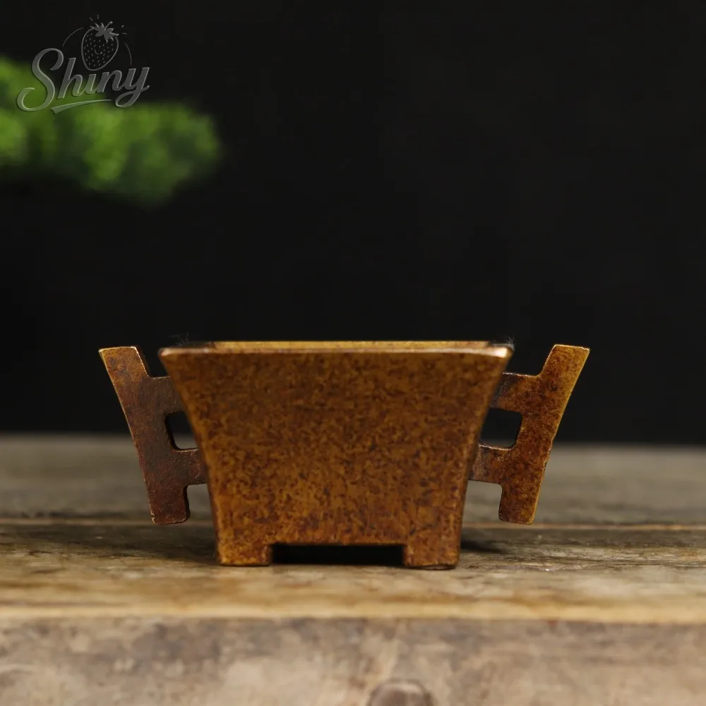 Antique-Style Solid Copper Square Incense Burner with Copper Horse Trough Design
Antique-Style Solid Copper Square Incense Burner with Copper Horse Trough Design