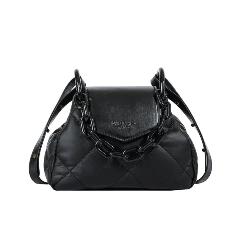 Retro Textured Diaper Bag Ladies Crossbody Satchel Handbag Elegant Classic Trendy Letter Logo High End Minimalist
Retro Textured Diaper Bag Ladies Crossbody Satchel Handbag Elegant Classic Trendy Letter Logo High End Minimalist