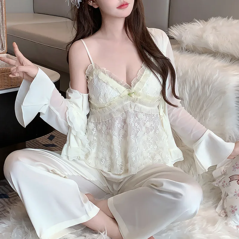 Ruffles Lace Applique 4PCS Shirt Sling Shorts Pants Sleepwear Satin Lady Nighty Robe Suit Sexy Home Clothes Wedding Robe
Ruffles Lace Applique 4PCS Shirt Sling Shorts Pants Sleepwear Satin Lady Nighty Robe Suit Sexy Home Clothes Wedding Robe