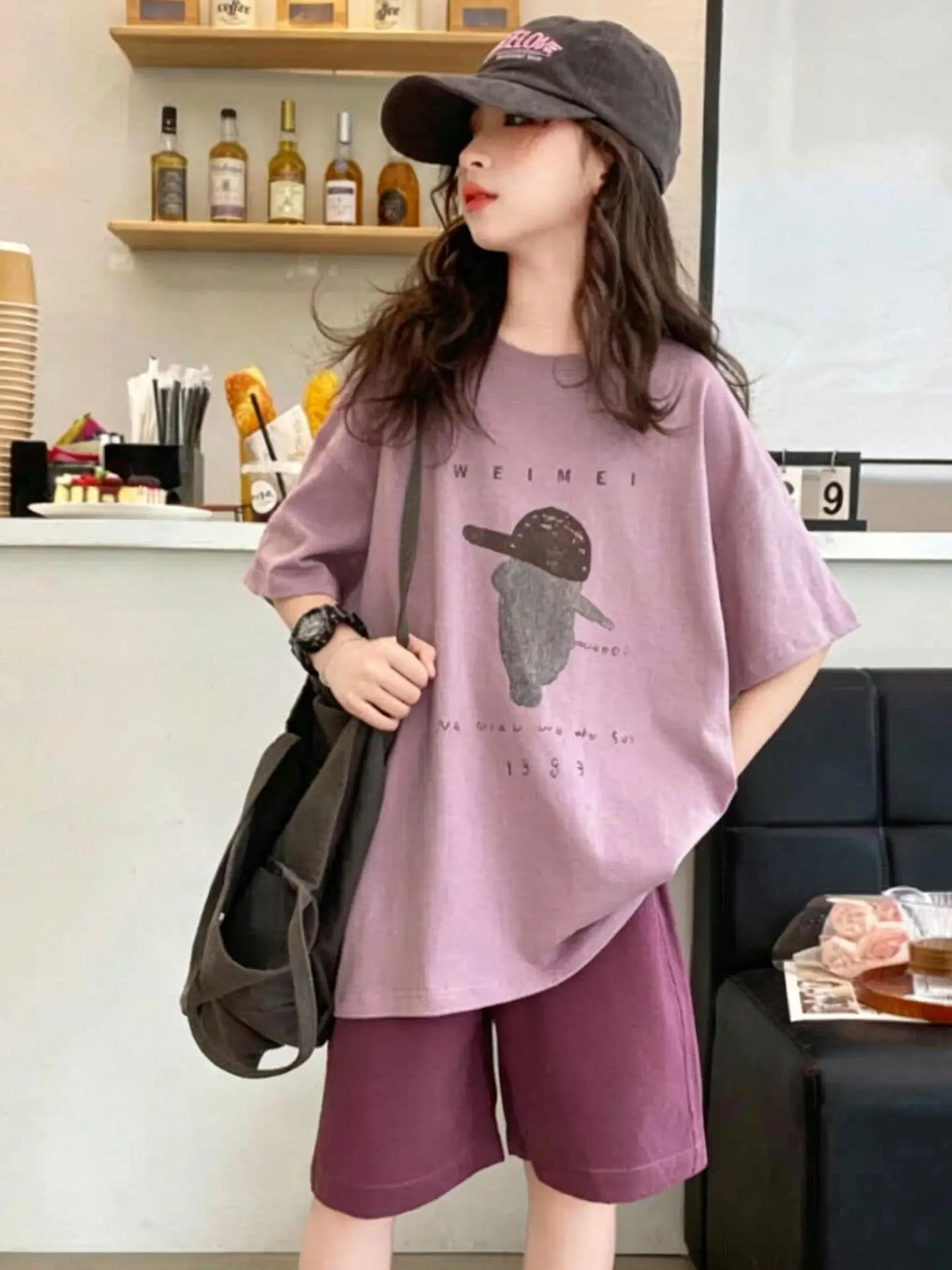Girls Casual Loose Short Sleeve Outfit Summer 2026 New Style Two-Piece Set Comfortable Breathable round Neck Pullover Shorts
Girls Casual Loose Short Sleeve Outfit Summer 2026 New Style Two-Piece Set Comfortable Breathable round Neck Pullover Shorts