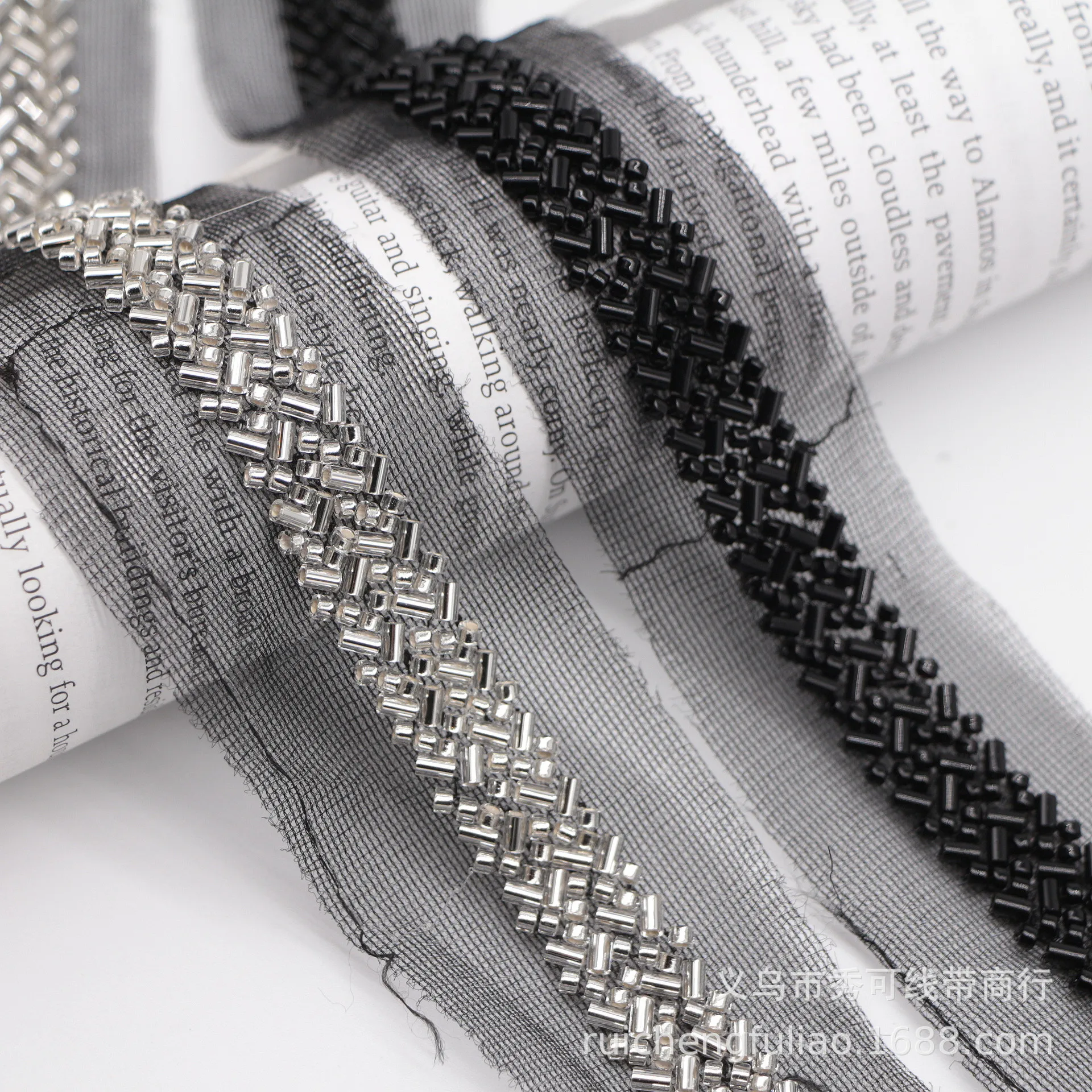 New Mesh Glass Bead Tube Handmade Beaded Lace Trim Woven Ribbon Accessories Clothing Hair Accessories Handmade DIY Materials
New Mesh Glass Bead Tube Handmade Beaded Lace Trim Woven Ribbon Accessories Clothing Hair Accessories Handmade DIY Materials