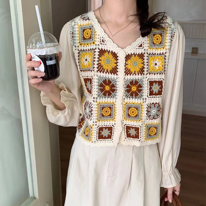 ITOOLIN Plaid Floral Crochet Women Vest Vintage Contrast Color Hollow Out V-neck Knit Cardigan Seaside Single Breasted Vest
ITOOLIN Plaid Floral Crochet Women Vest Vintage Contrast Color Hollow Out V-neck Knit Cardigan Seaside Single Breasted Vest