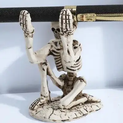 1Pcs Small Pen Holder Gothic Style Resin Desktop Organizer for Home Office Study Multipurpose Storage Rack
1Pcs Small Pen Holder Gothic Style Resin Desktop Organizer for Home Office Study Multipurpose Storage Rack