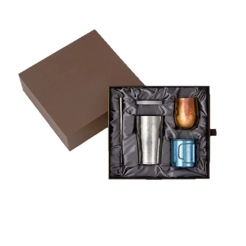 Pure titanium double-layer vacuum cup mug, a family of three auspicious Sanbao gift box water cup set
Pure titanium double-layer vacuum cup mug, a family of three auspicious Sanbao gift box water cup set