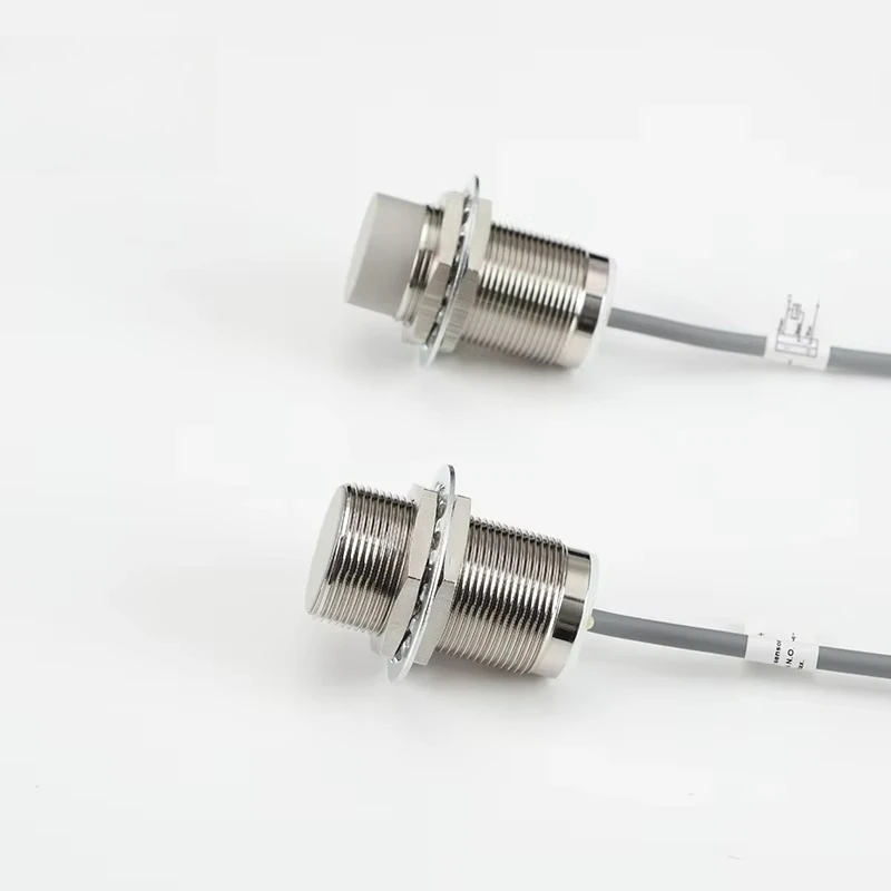 M30 Inductive Proximity Sensor 10-40mm Sensing Range, Flush/Non-Flush Mount IP67 Industrial Metal Position Switch
M30 Inductive Proximity Sensor 10-40mm Sensing Range, Flush/Non-Flush Mount IP67 Industrial Metal Position Switch