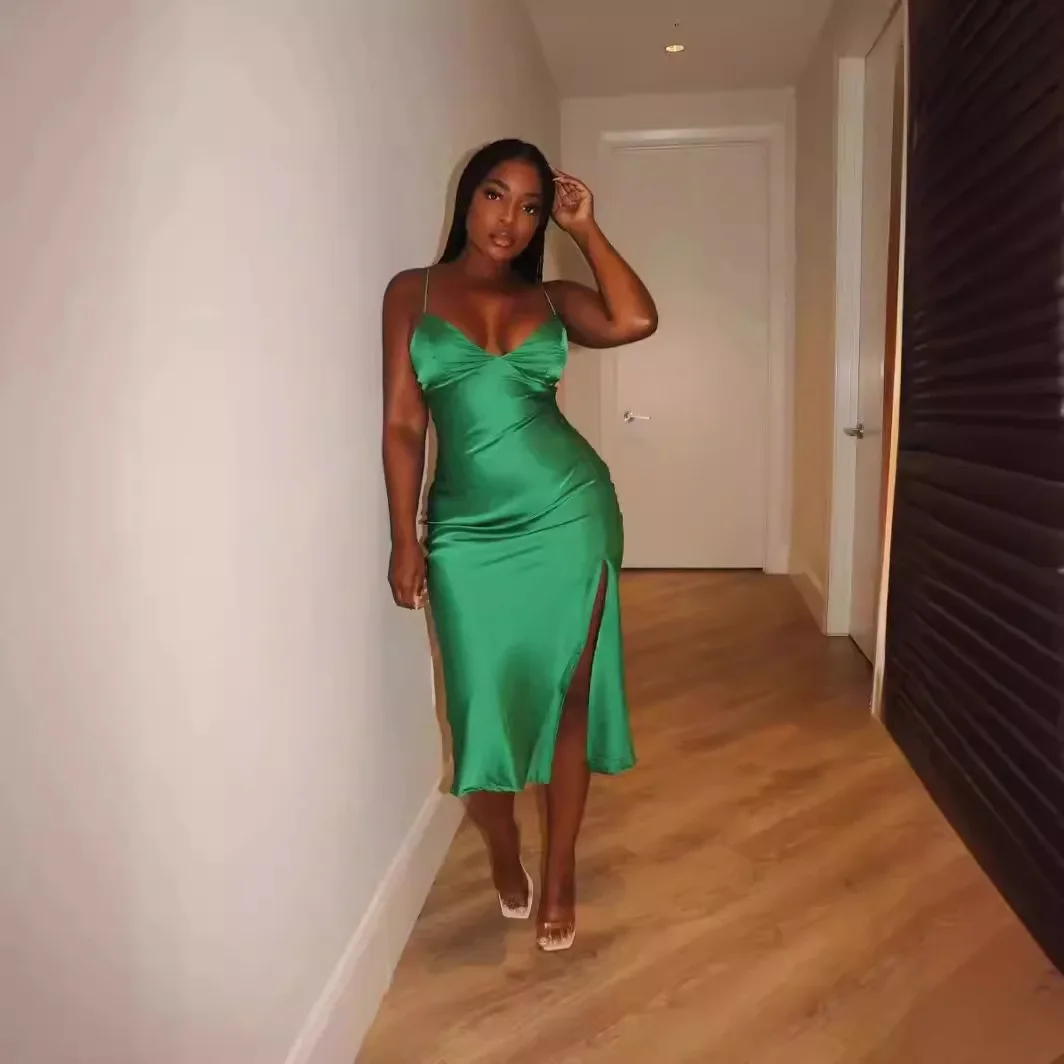 Fashion Summer Dresses 2024 Solid Sleeveless Suspenders Midi Dress Sexy Chest Wrap Splits Night Club Party Womens Long Dresses
Fashion Summer Dresses 2024 Solid Sleeveless Suspenders Midi Dress Sexy Chest Wrap Splits Night Club Party Womens Long Dresses