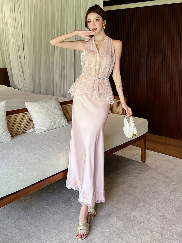 Summer Elegant Commute Set Lace Waist-Cinching Tank Fish Tail Half-length Skirt Two-piece Set Women Lightweight Luxury Neck V...
Summer Elegant Commute Set Lace Waist-Cinching Tank Fish Tail Half-length Skirt Two-piece Set Women Lightweight Luxury Neck V...