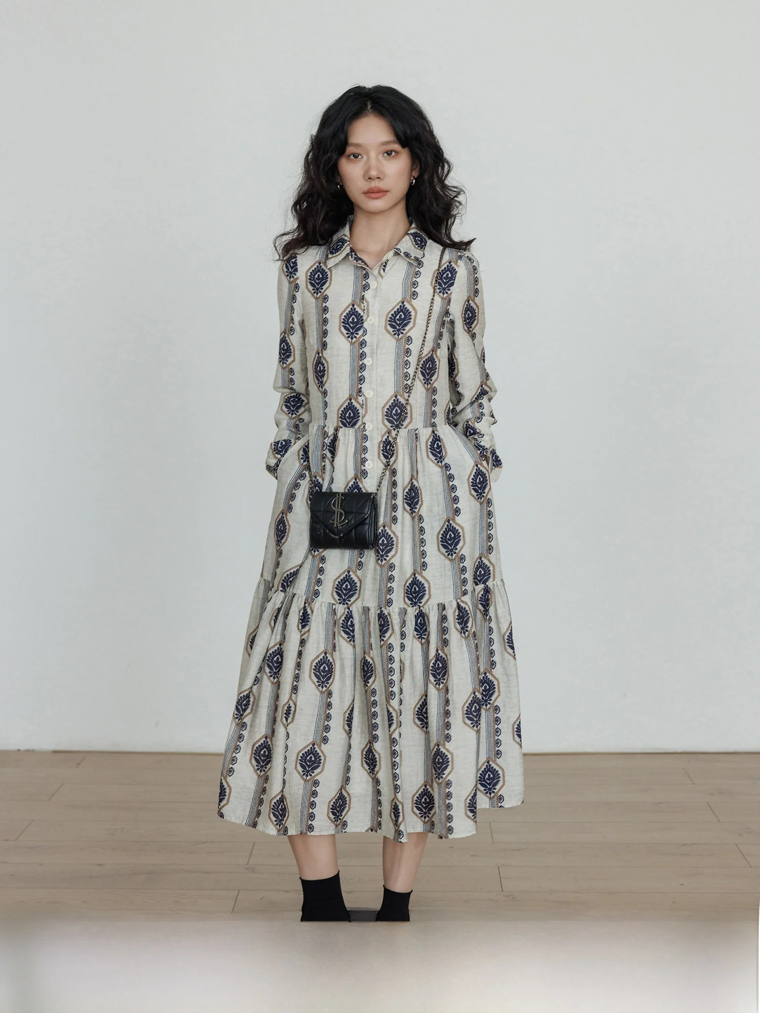 Vastand Vintage Floral Print A-Line Dress Women's High Waist Long Sleeve Casual Style Spring New Fashion Dress
Vastand Vintage Floral Print A-Line Dress Women's High Waist Long Sleeve Casual Style Spring New Fashion Dress