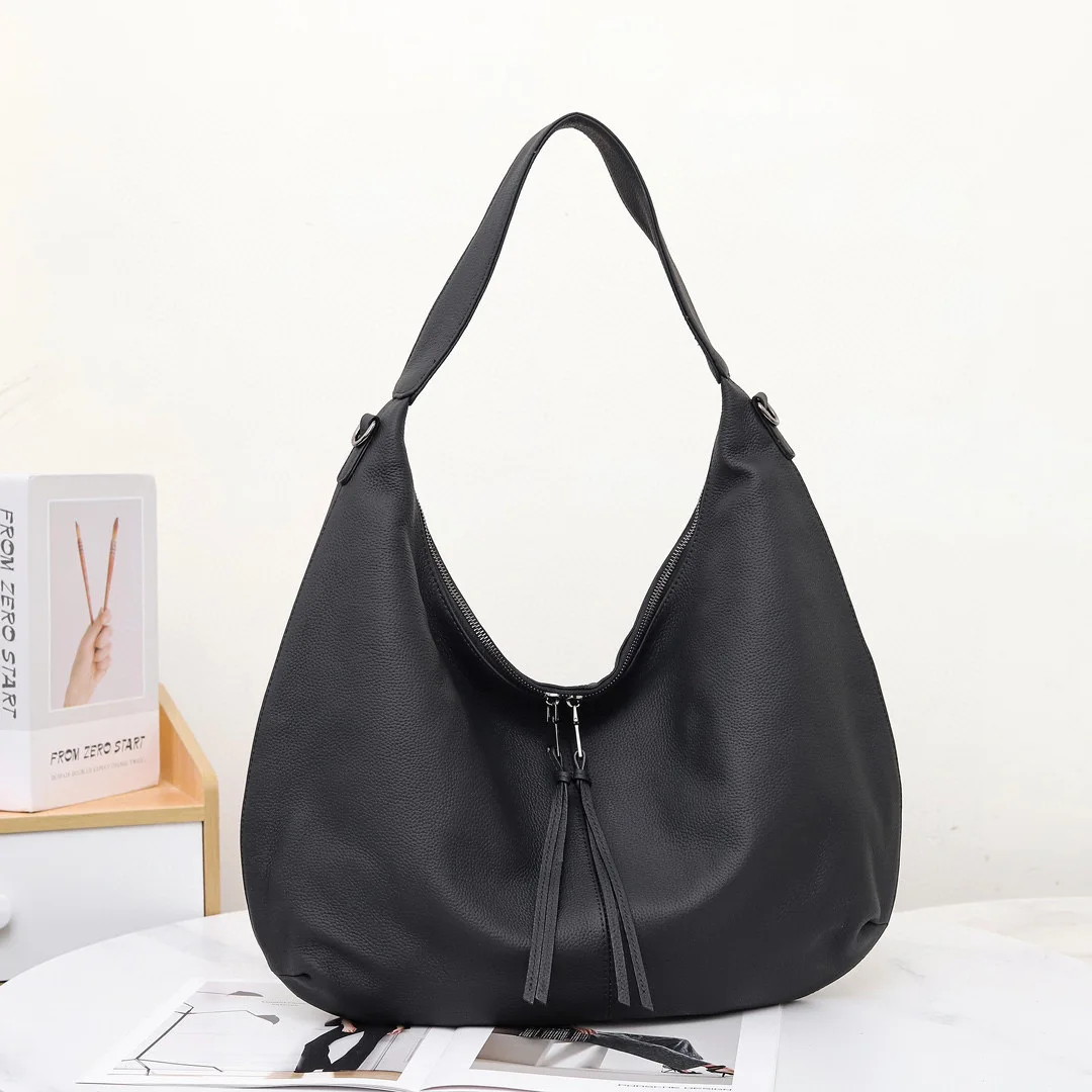 Новая женская сумка через плечо из натуральной коровьей кожи класса люкс, дизайнерская, большая, мягкая, из воловьей кожи, для женщин
Новая женская сумка через плечо из натуральной коровьей кожи класса люкс, дизайнерская, большая, мягкая, из воловьей кожи, для женщин